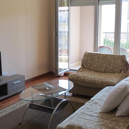 Apartments Oaza 2 Petrovac Ruang foto