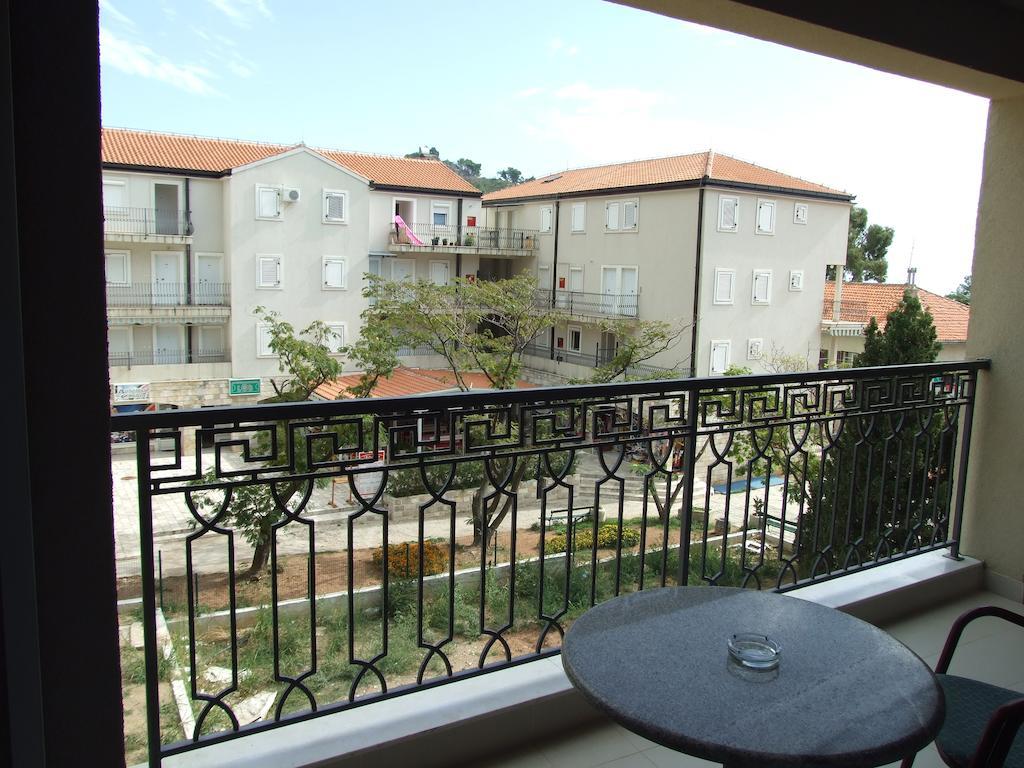Apartments Oaza 2 Petrovac Ruang foto