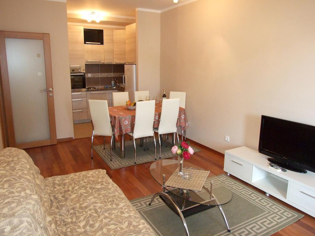 Apartments Oaza 2 Petrovac Ruang foto