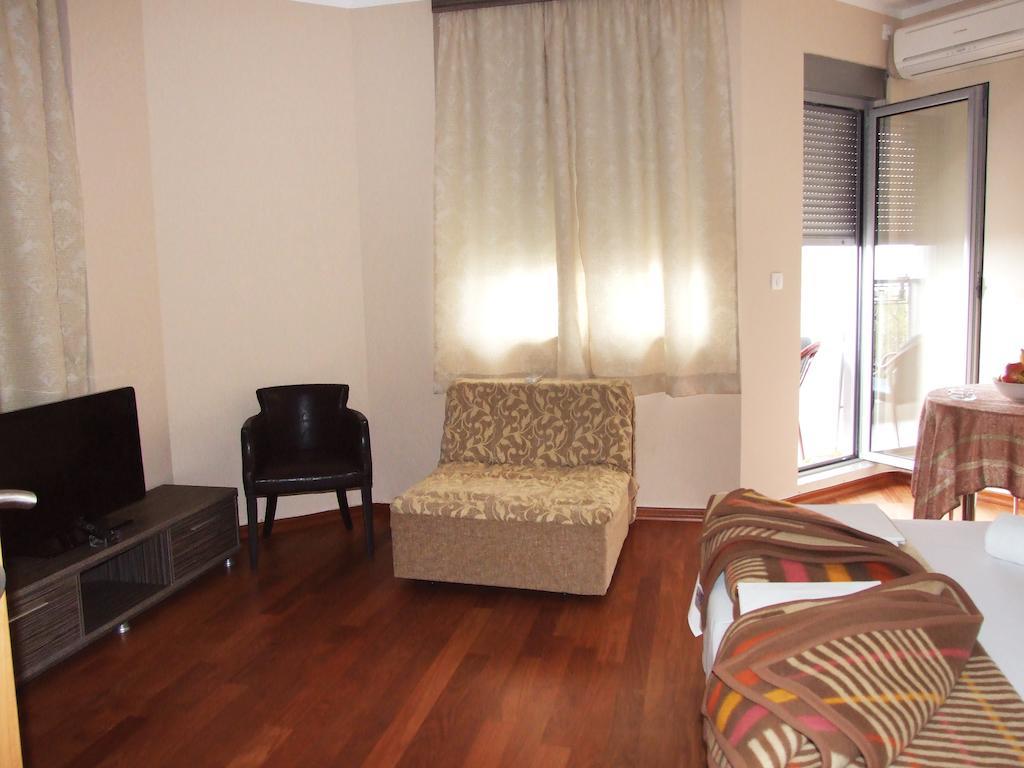 Apartments Oaza 2 Petrovac Ruang foto