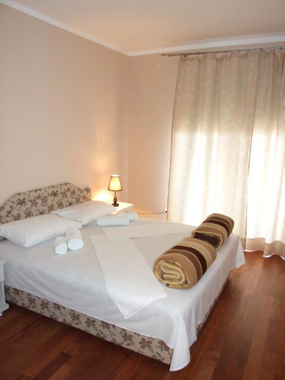 Apartments Oaza 2 Petrovac Ruang foto