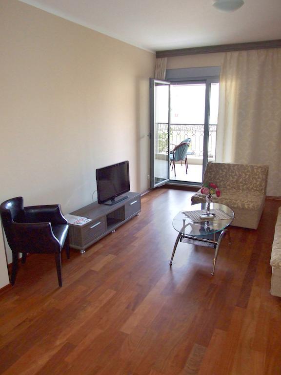 Apartments Oaza 2 Petrovac Bagian luar foto