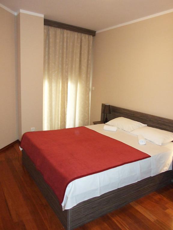 Apartments Oaza 2 Petrovac Ruang foto