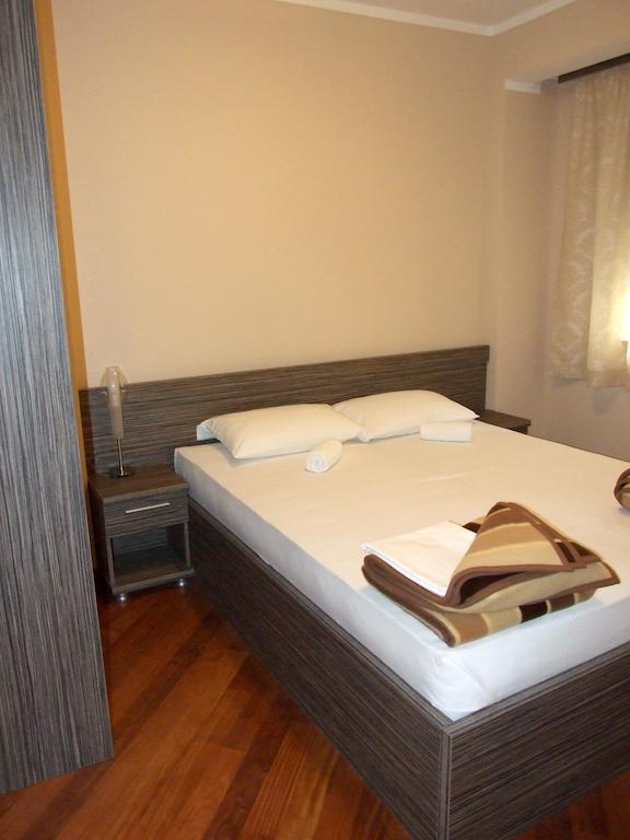Apartments Oaza 2 Petrovac Ruang foto